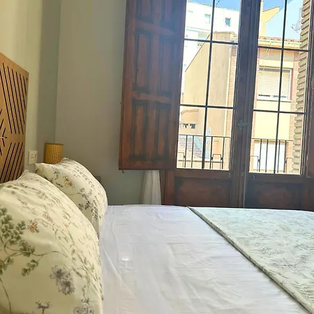 Apartment Dos Torres Refugio Zaragoza